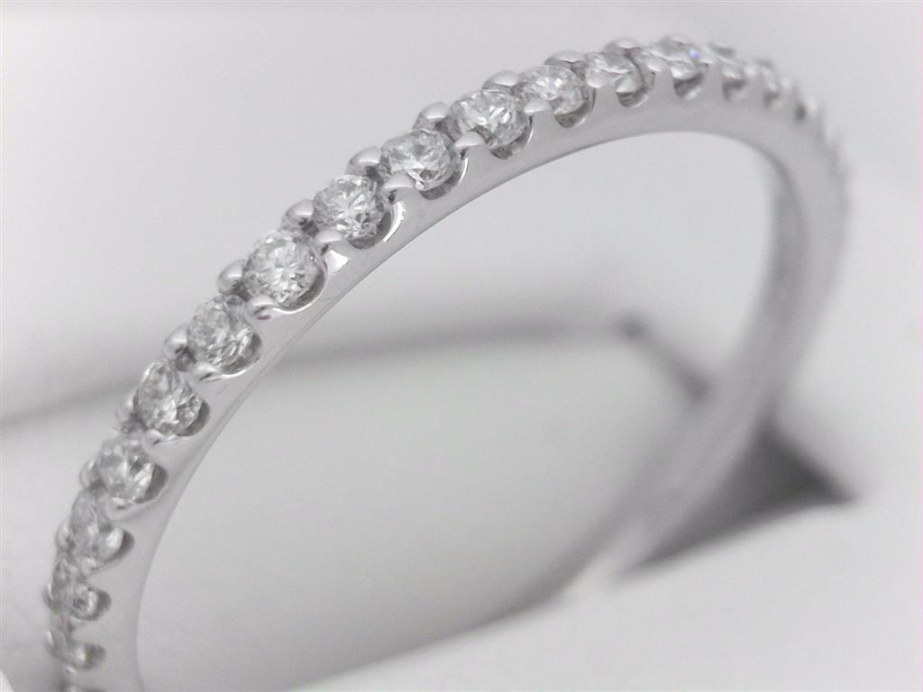 Diamond Wedding Bands  -  Women'