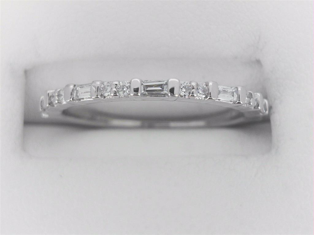 Diamond Fashion Rings  -  Women'