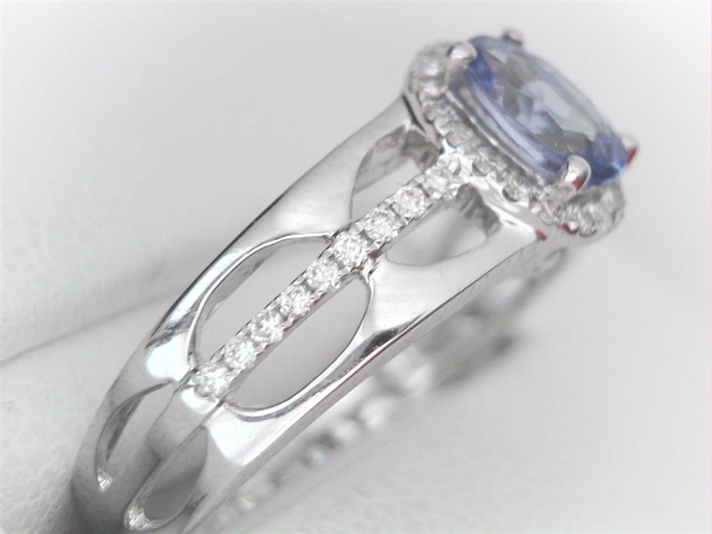 Oval Tanzanite Ring