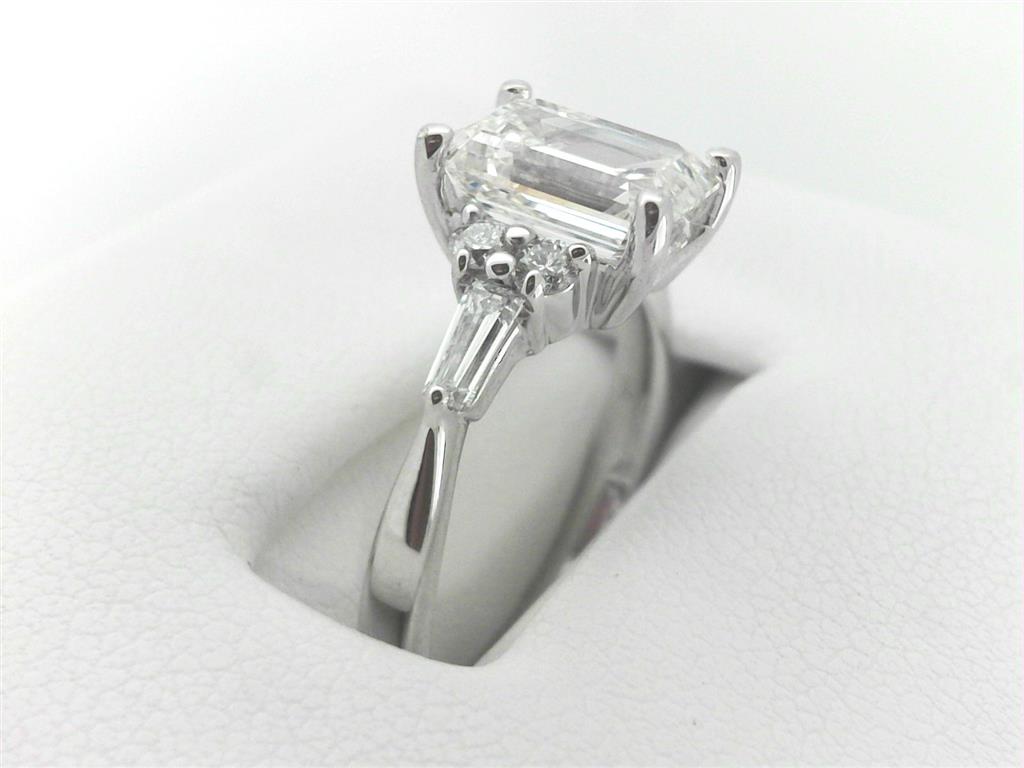 Diamond Engagement Ring