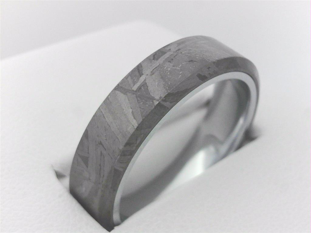 Alternative Model Rings without Stone