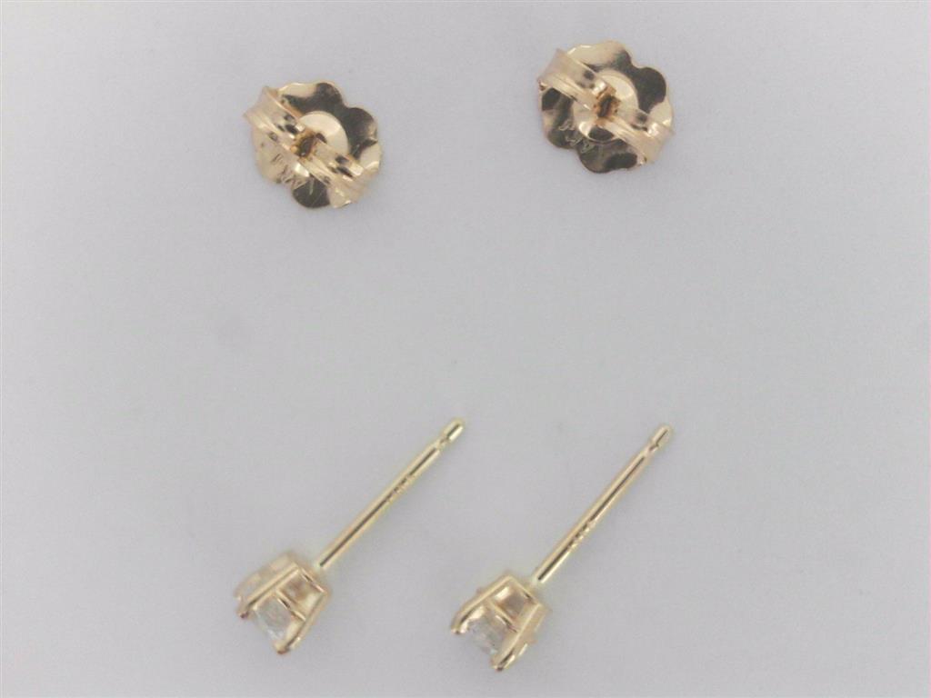 Gold Earring