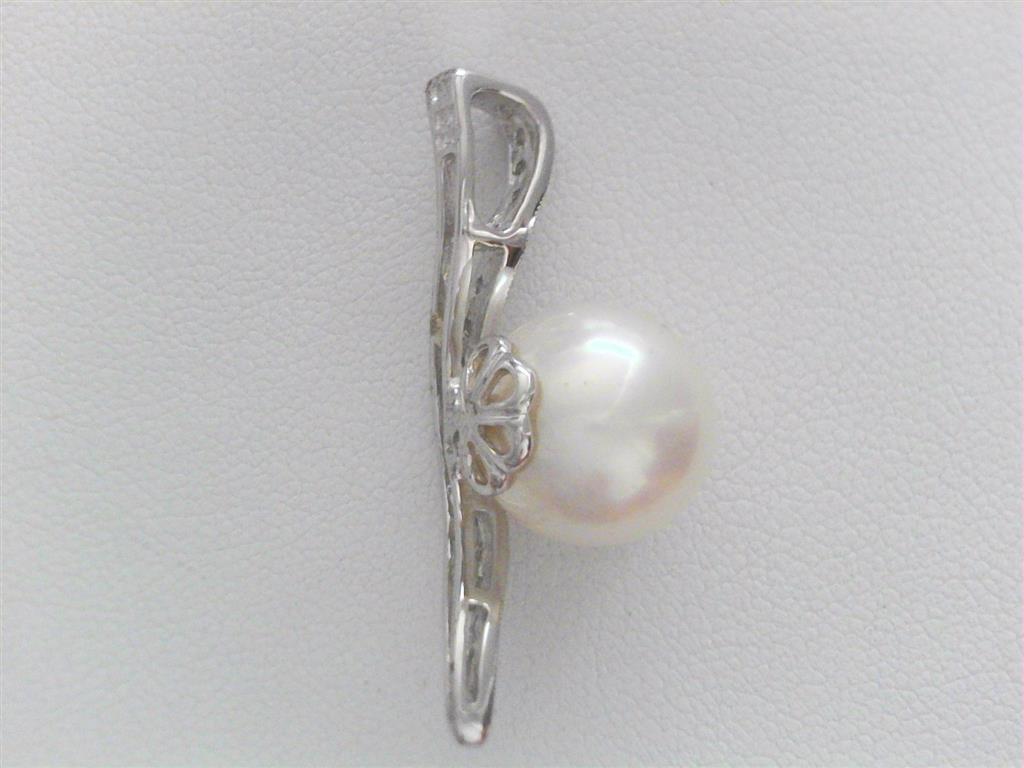 Pearl Pendant