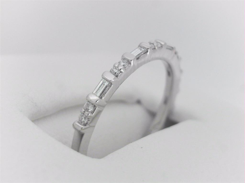 Diamond Fashion Rings  -  Women'